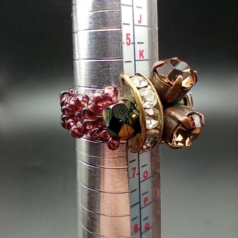 Unique ruby beaded ringāSize 6 R238 - Picture 2 of 4